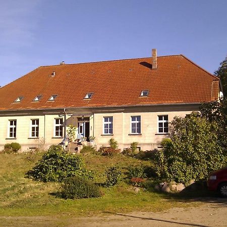 Gutshaus Alt-Jargenow Apartman Alt Jargenow Kültér fotó